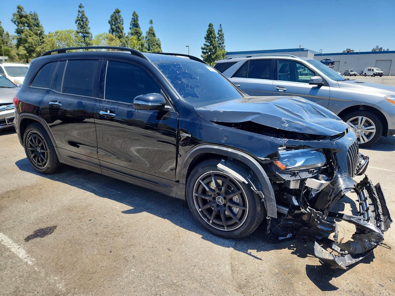 2025 MERCEDES-BENZ GLB AMG 35 4MATIC — снимка 4