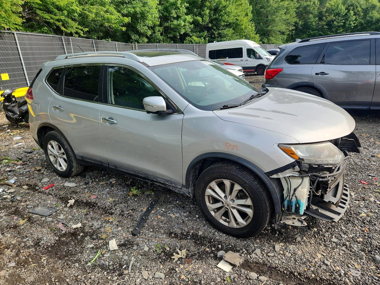 2015 NISSAN ROGUE SV — снимка 4