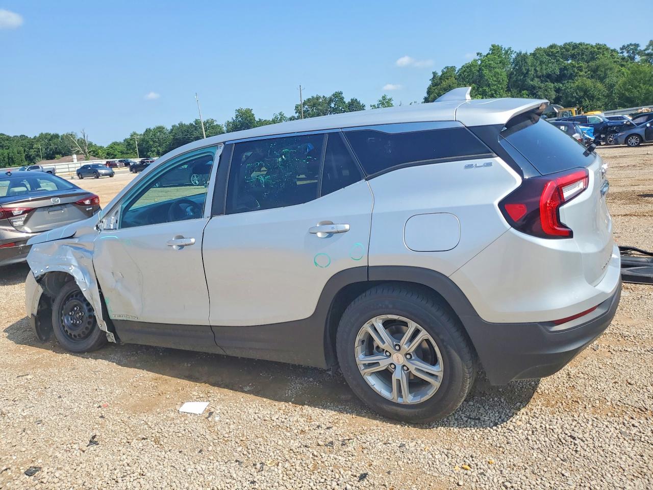 2022 GMC TERRAIN SLE — снимка 2