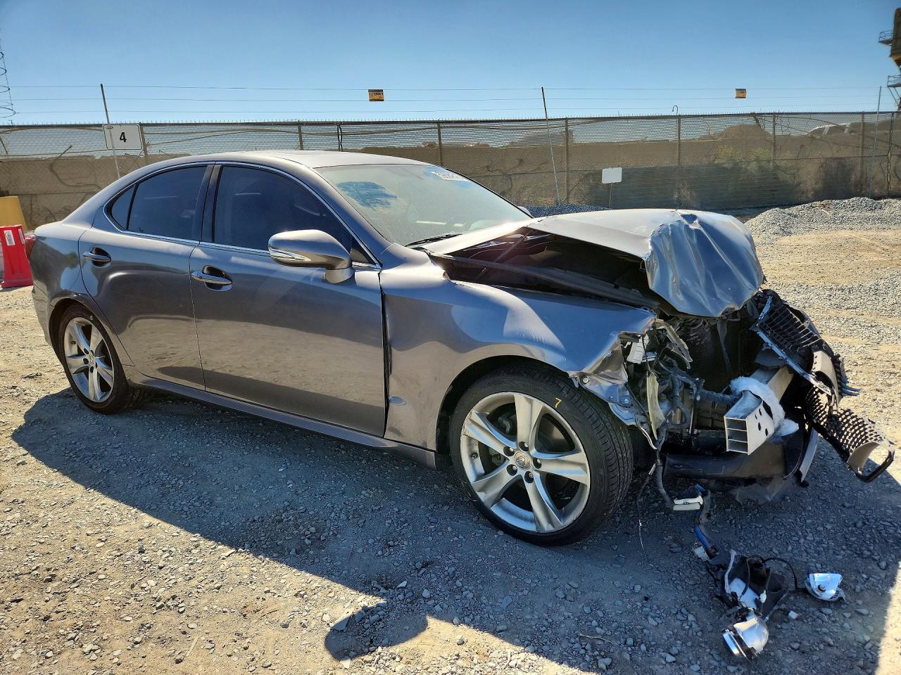2013 LEXUS IS 250 — снимка 4