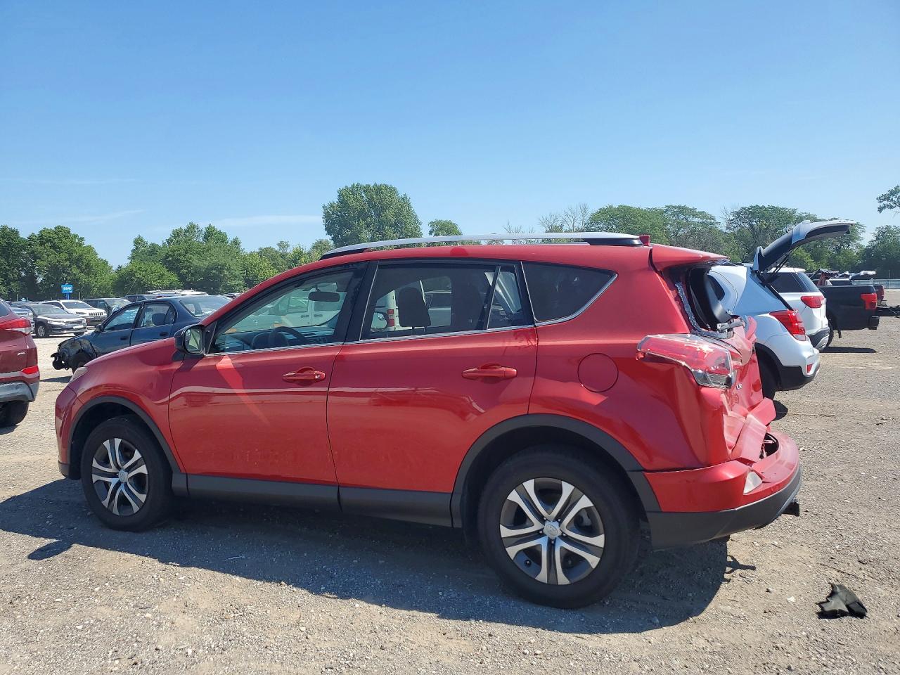 2016 TOYOTA RAV4 LE — снимка 2