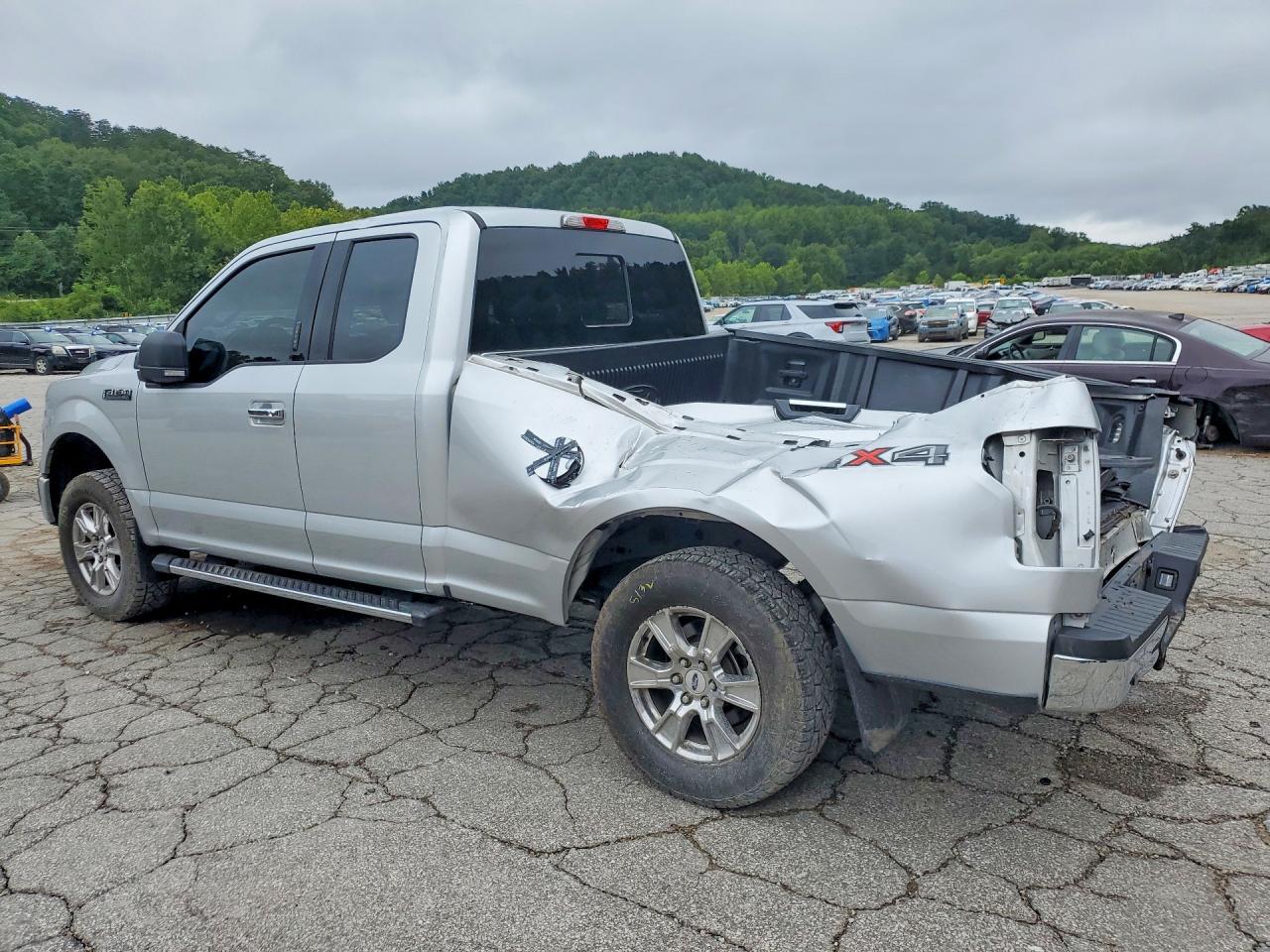2015 FORD F150 SUPER CAB — снимка 2