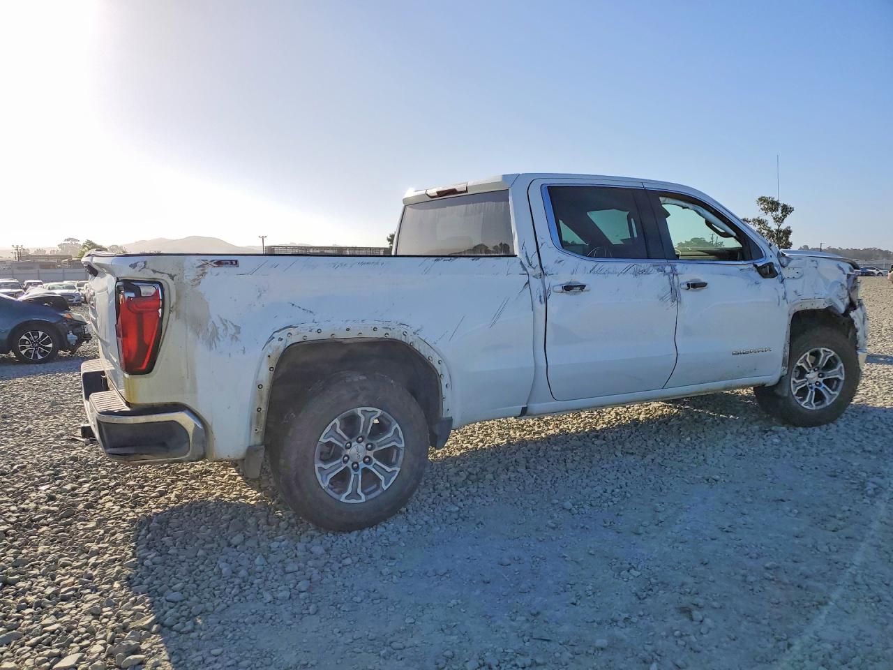 2024 GMC SIERRA K1500 SLE — снимка 3