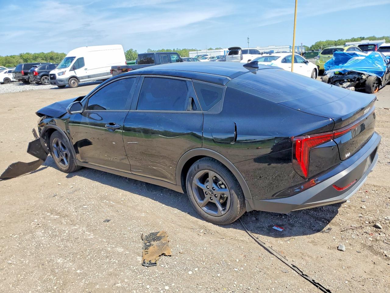 2025 KIA K4 LXS — снимка 2