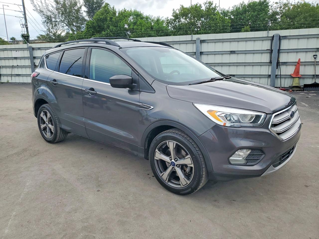 2017 FORD ESCAPE SE — снимка 4