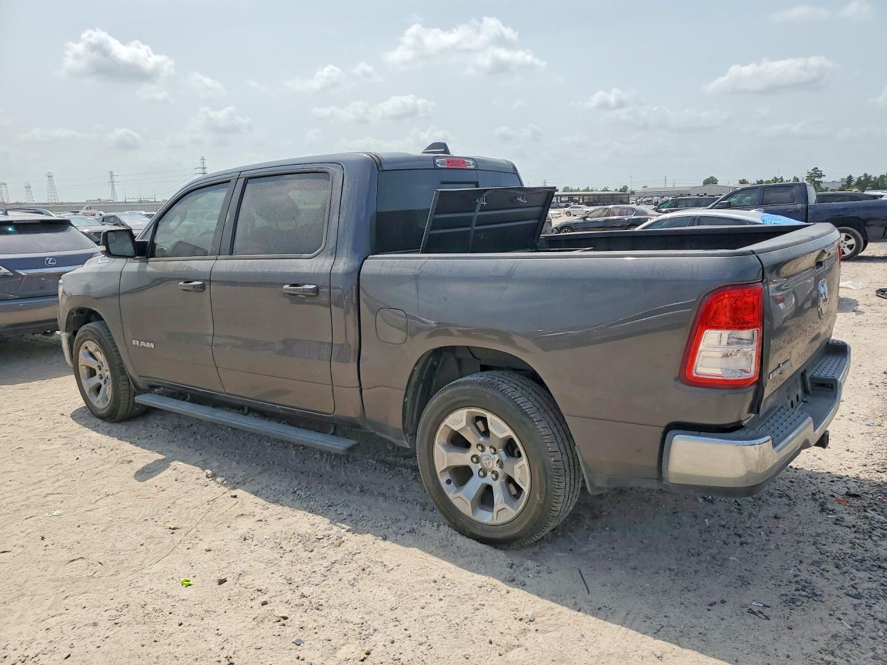 2021 RAM 1500 BIG HORN/LONE STAR — снимка 2