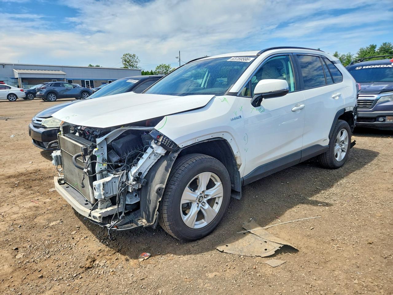 2020 TOYOTA RAV4 HYBRID XLE
