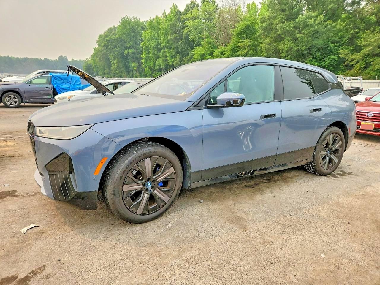 2024 BMW IX XDRIVE50