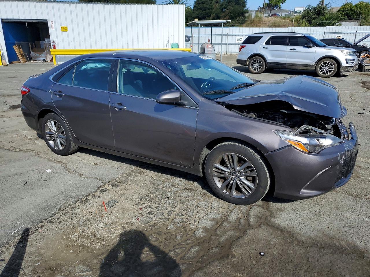 2017 TOYOTA CAMRY SE — снимка 4
