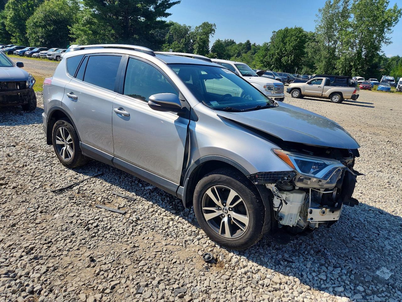 2018 TOYOTA RAV4 XLE — снимка 4