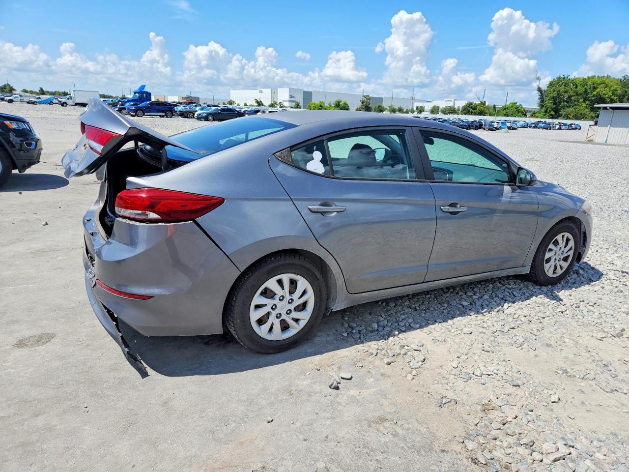 2018 HYUNDAI ELANTRA SE — снимка 3