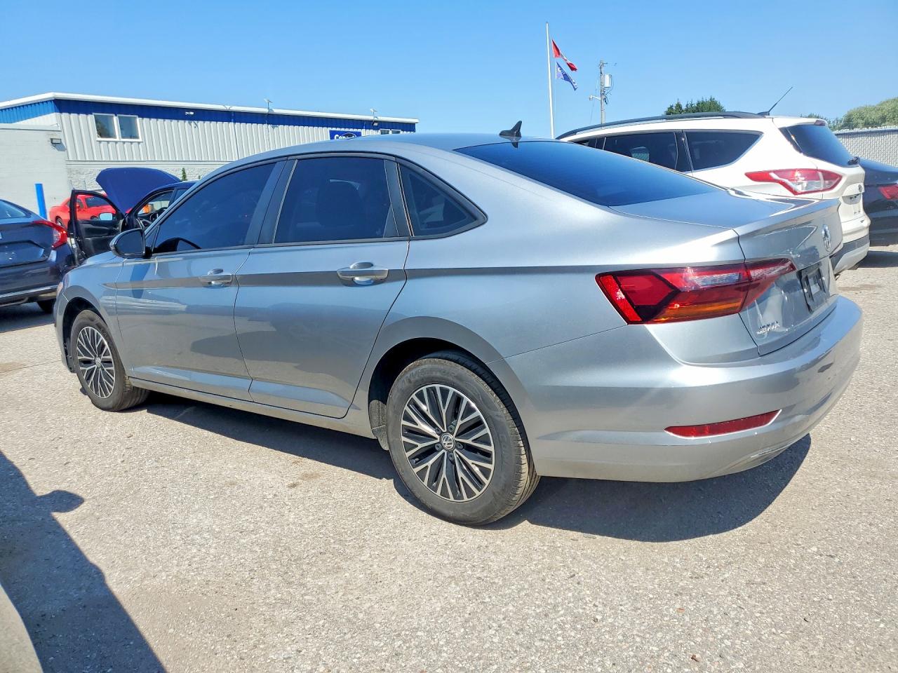 2019 VOLKSWAGEN JETTA SEL — снимка 2