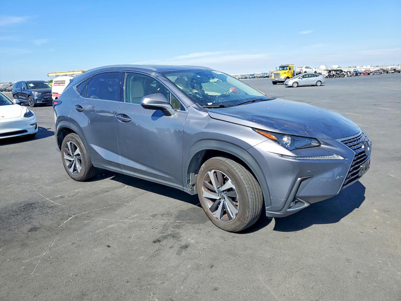 2021 LEXUS NX 300 BASE — снимка 4