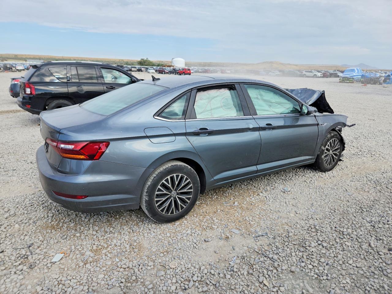 2019 VOLKSWAGEN JETTA SEL — снимка 3
