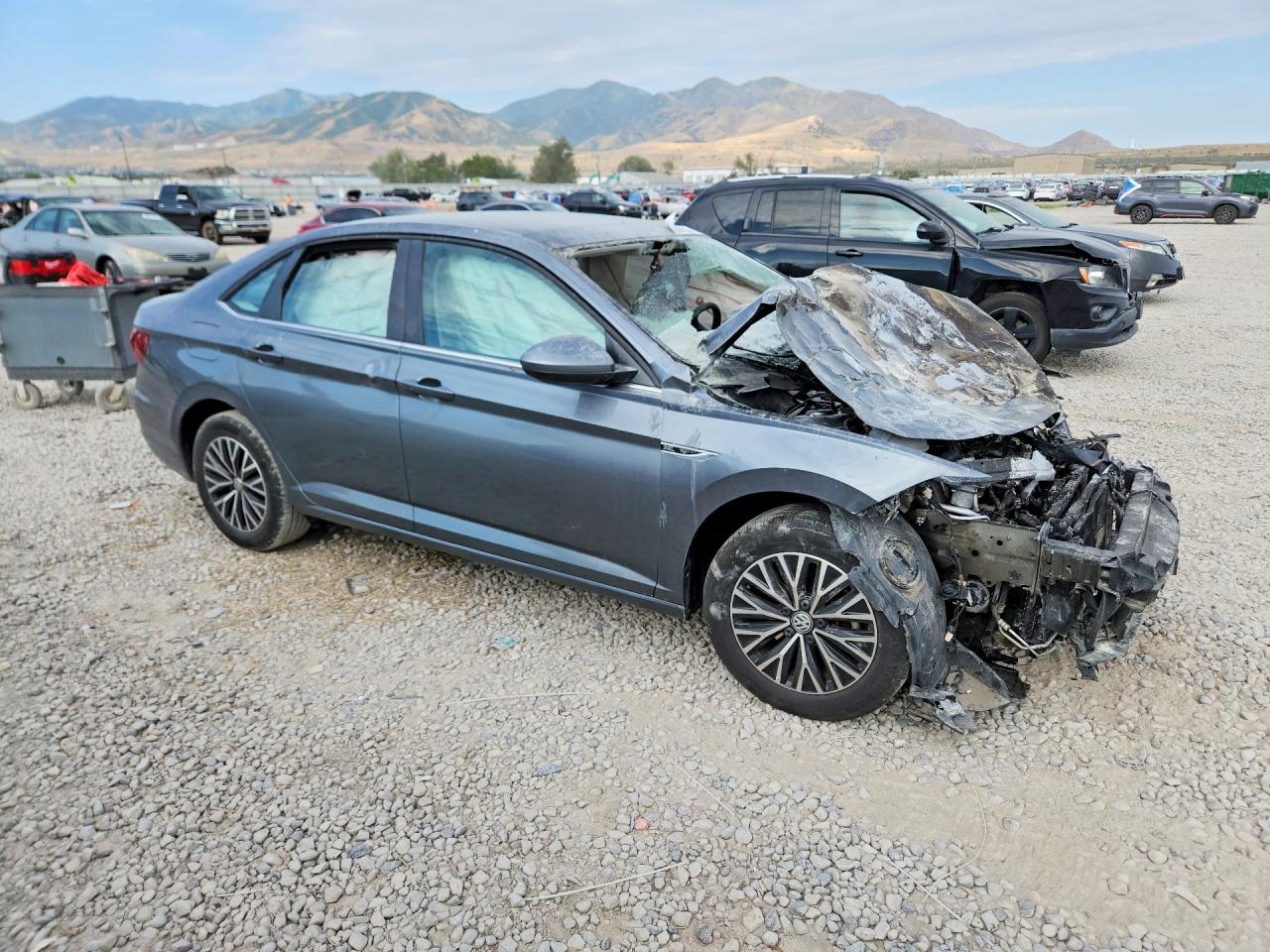 2019 VOLKSWAGEN JETTA SEL — снимка 4