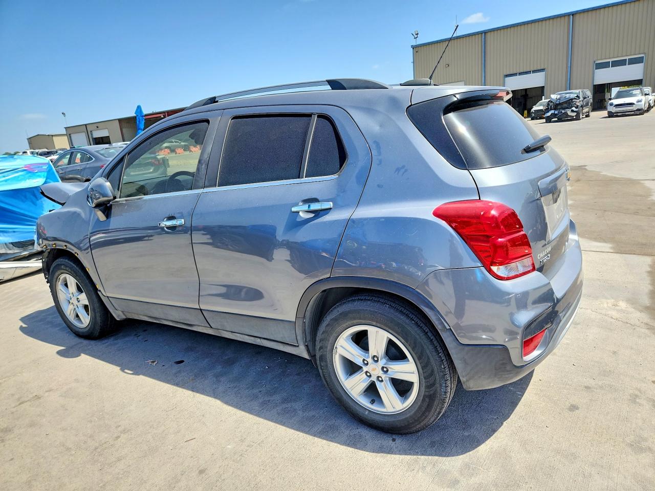 2019 CHEVROLET TRAX 1LT — снимка 2