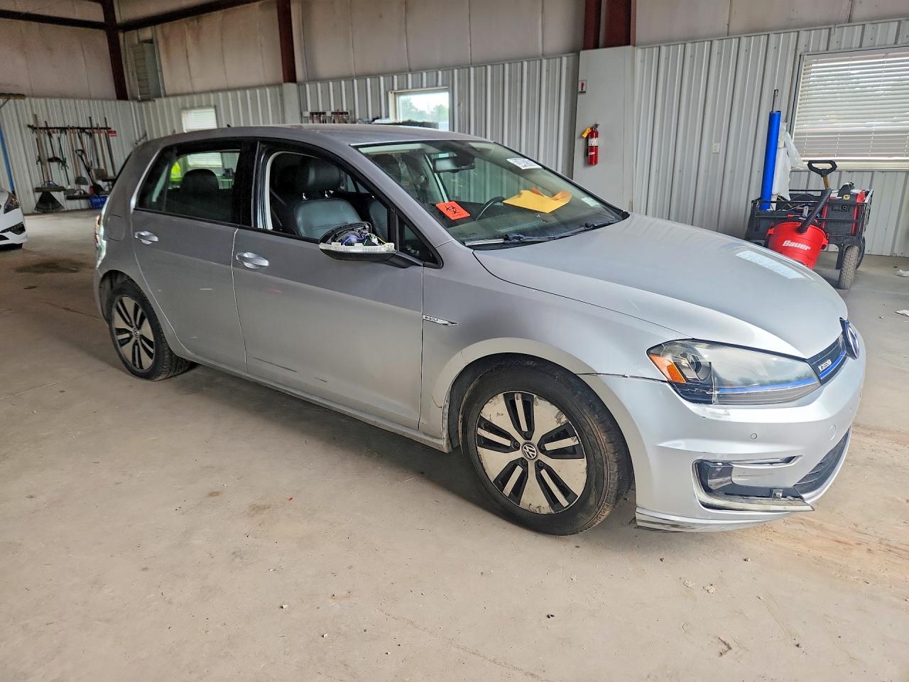 2016 VOLKSWAGEN E-GOLF SEL PREMIUM — снимка 4