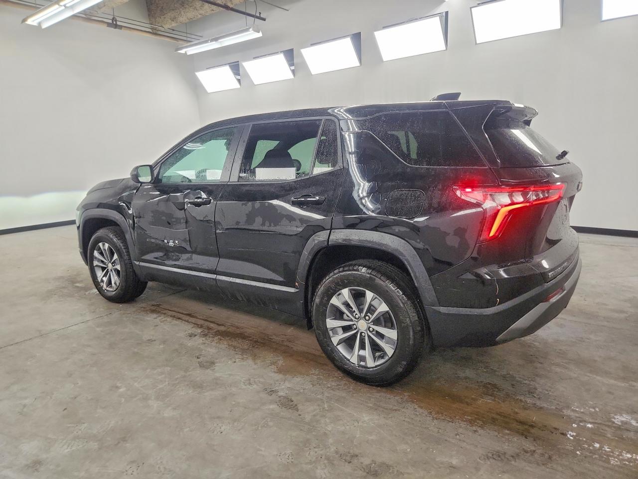 2026 CHEVROLET EQUINOX LT — снимка 2