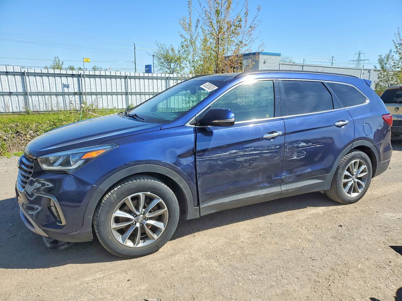 2017 HYUNDAI SANTA FE SE