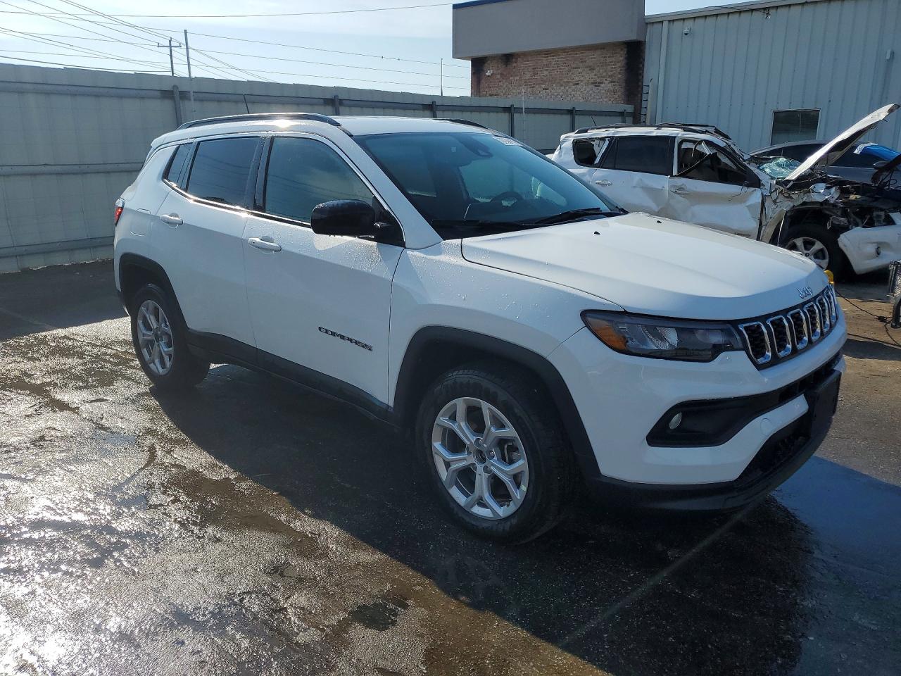 2025 JEEP COMPASS LATITUDE — снимка 4