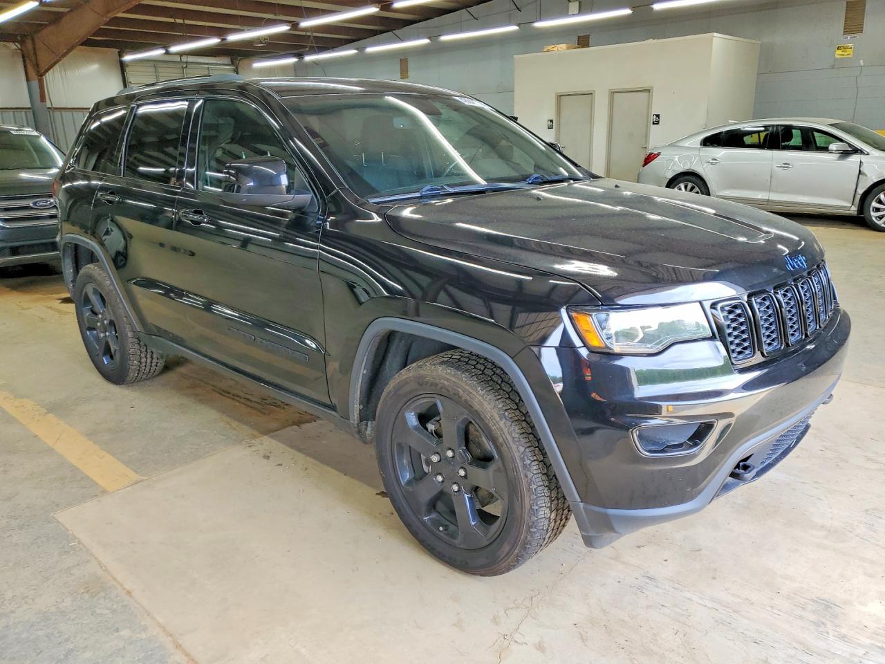 2018 JEEP GRAND CHEROKEE LAREDO — снимка 4