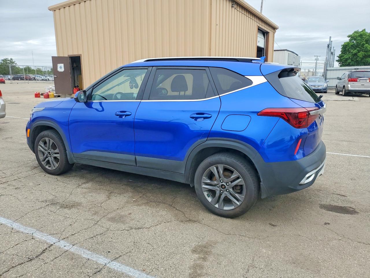 2021 KIA SELTOS S — снимка 2