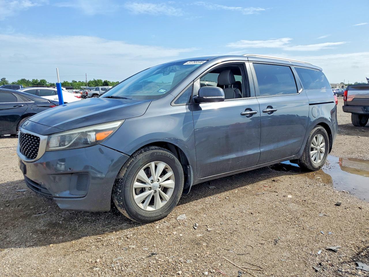 2016 KIA SEDONA LX