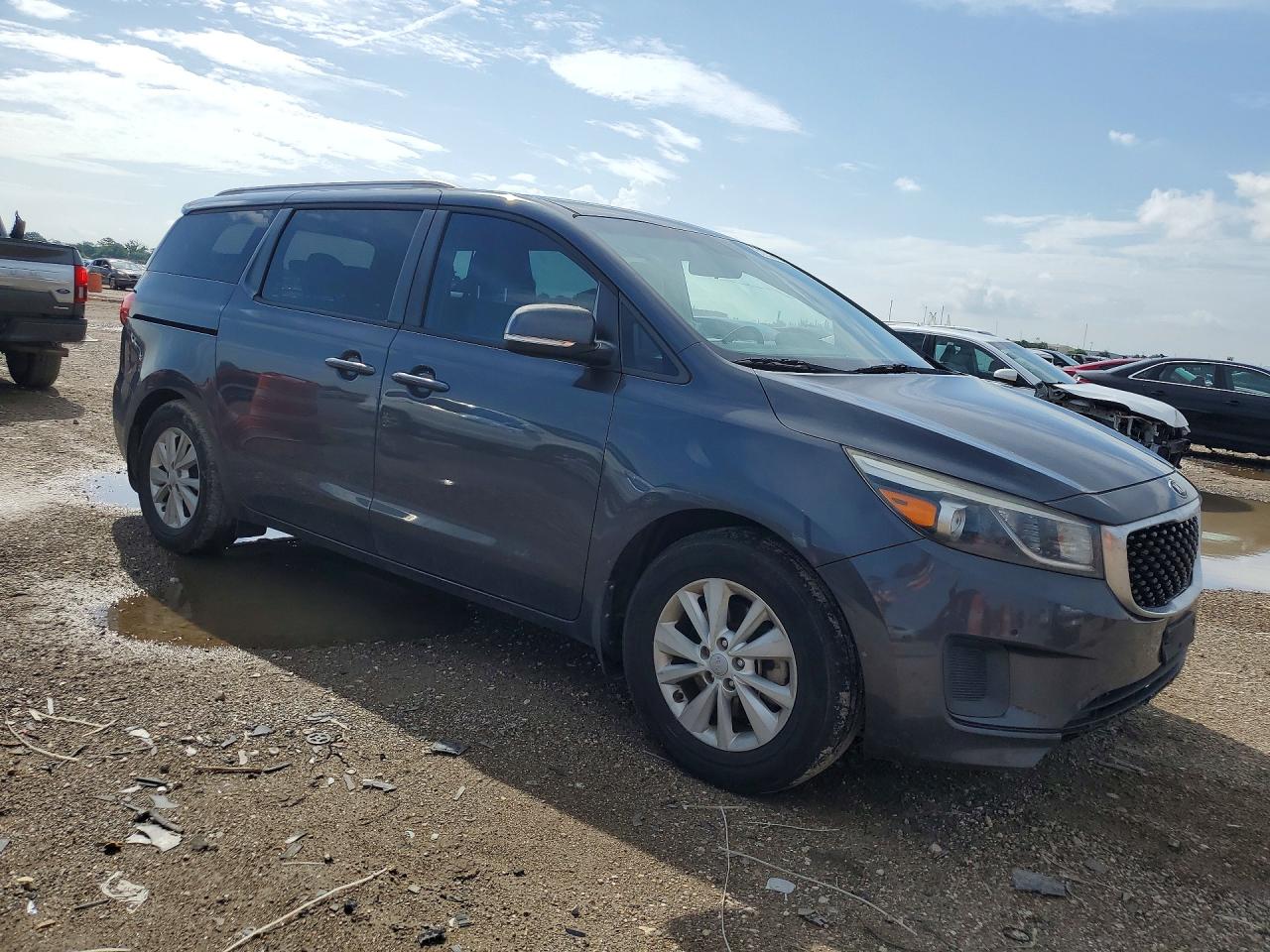 2016 KIA SEDONA LX — снимка 4