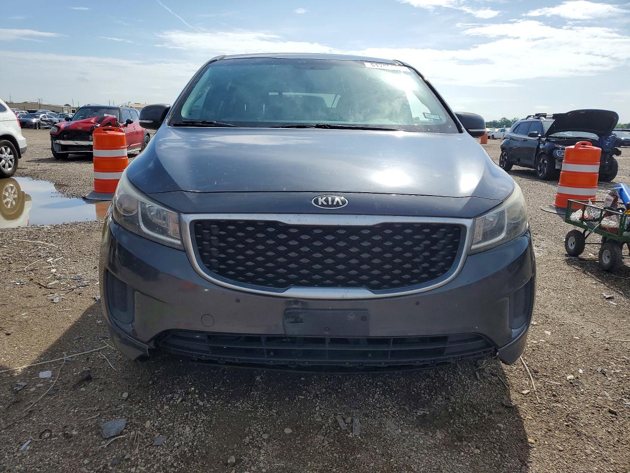 2016 KIA SEDONA LX — снимка 5