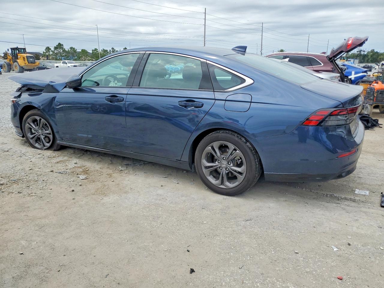 2025 HONDA ACCORD HYBRID EXL — снимка 2