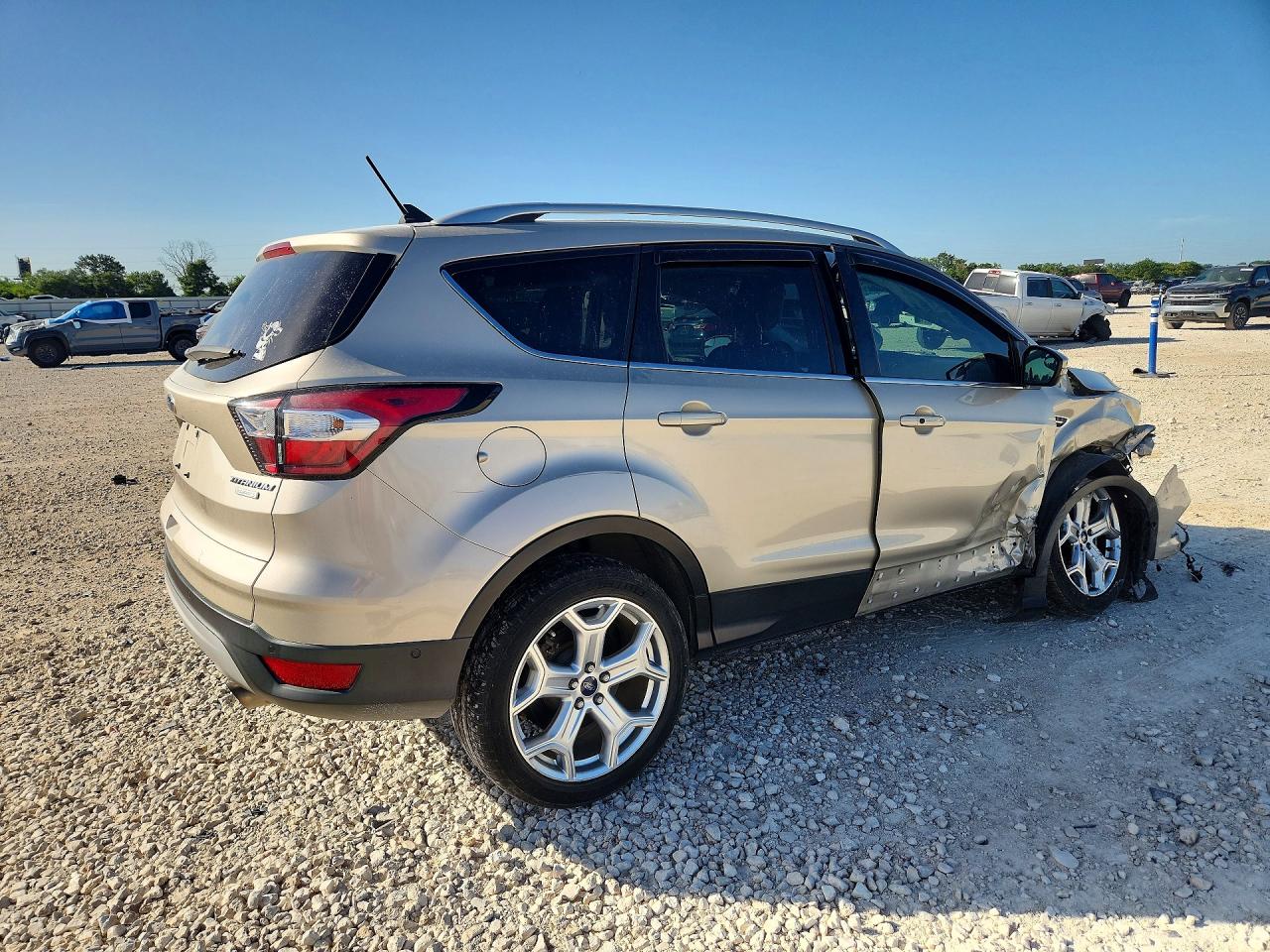 2018 FORD ESCAPE TITANIUM — снимка 3