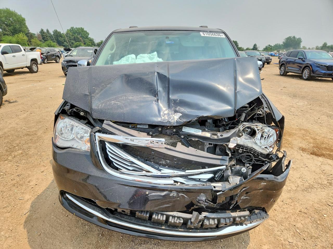 2015 CHRYSLER TOWN & COUNTRY TOURING L — снимка 5