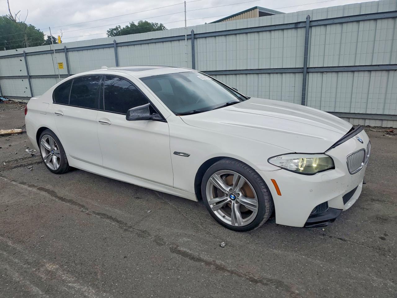 2013 BMW 550 XI — снимка 4