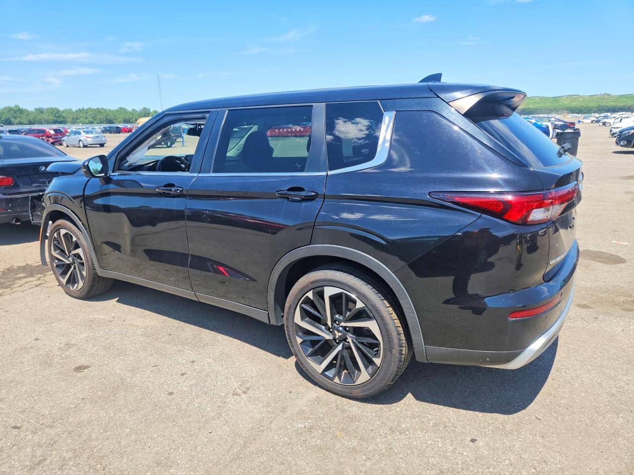 2022 MITSUBISHI OUTLANDER SE — снимка 2