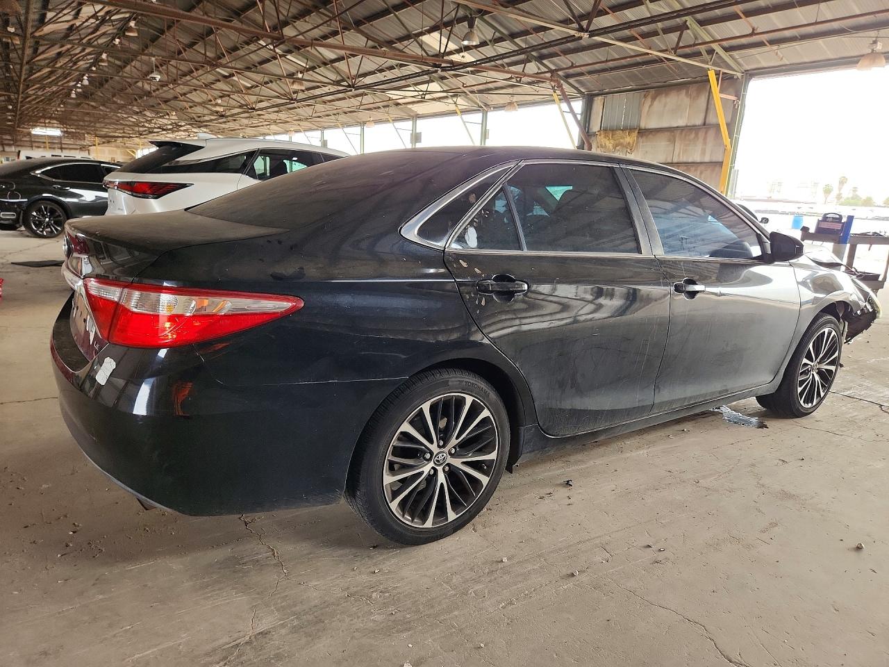 2017 TOYOTA CAMRY LE — снимка 3