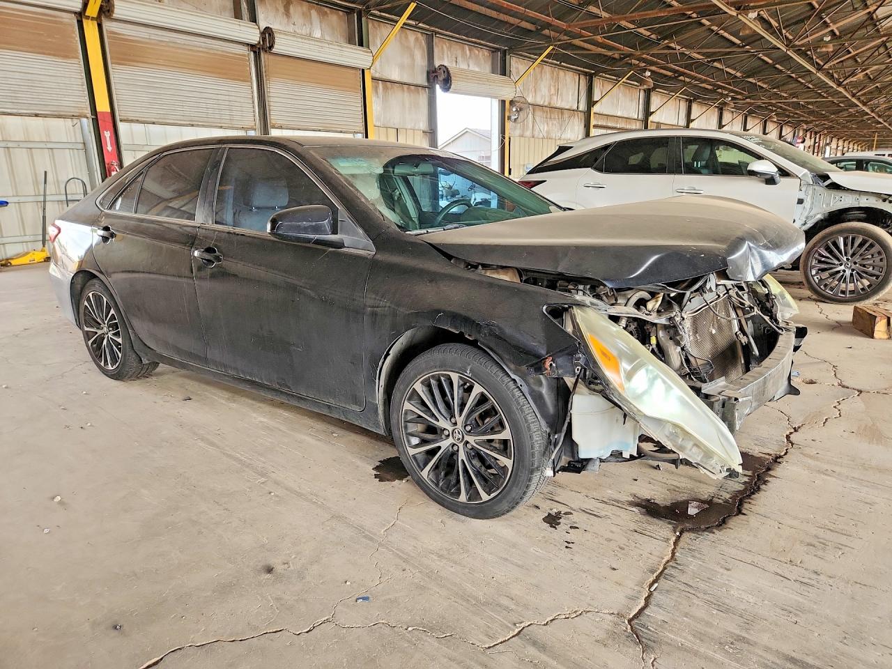 2017 TOYOTA CAMRY LE — снимка 4