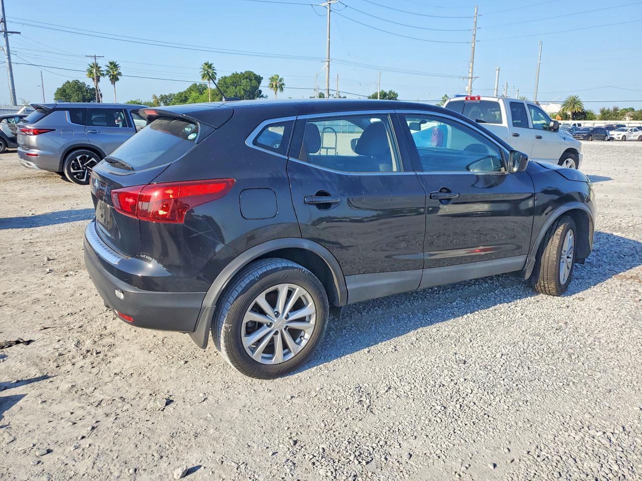 2018 NISSAN ROGUE SPORT S — снимка 3
