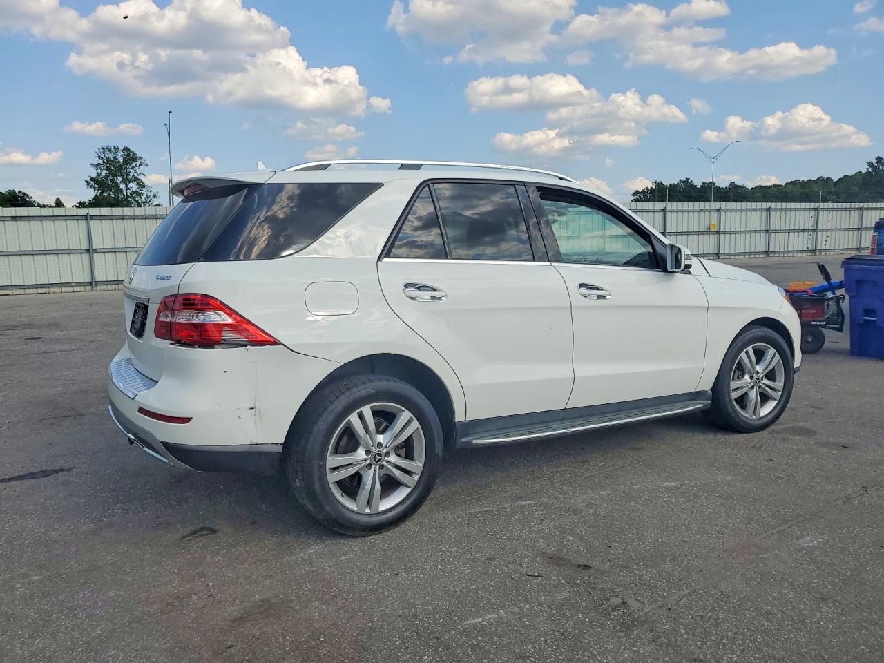 2015 MERCEDES-BENZ ML 350 4MATIC — снимка 3