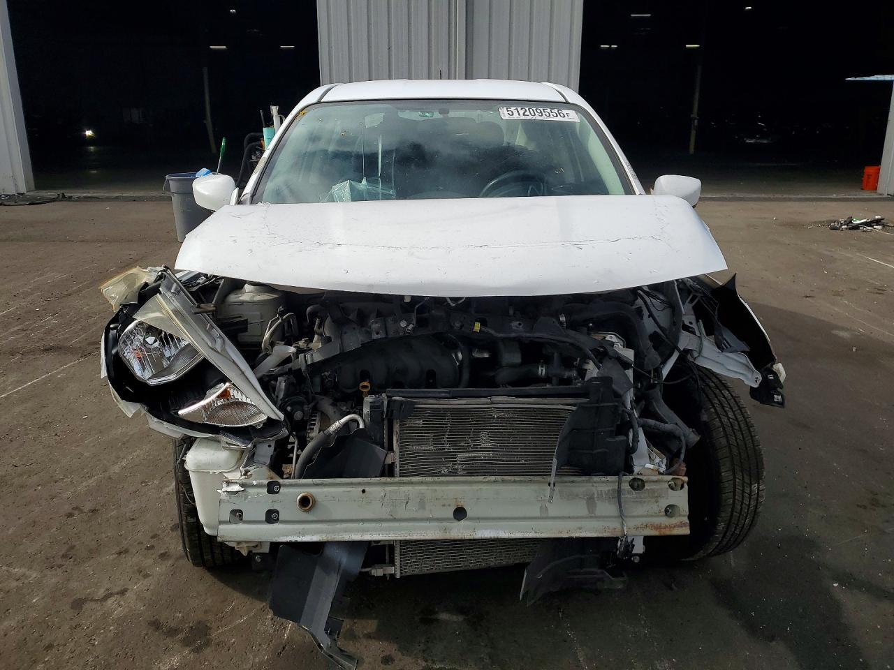 2019 NISSAN VERSA SV — снимка 5