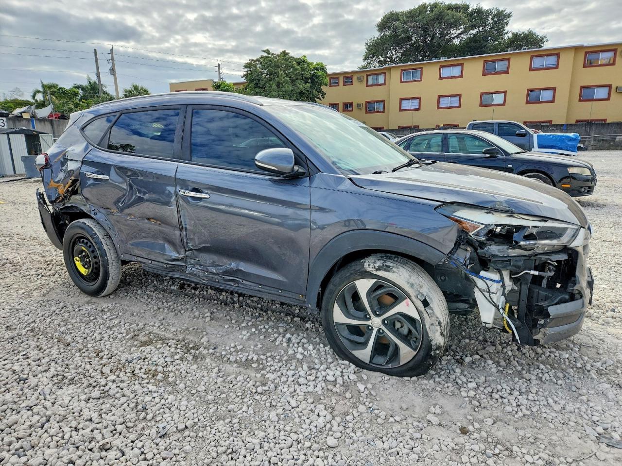 2017 HYUNDAI TUCSON LIMITED — снимка 4