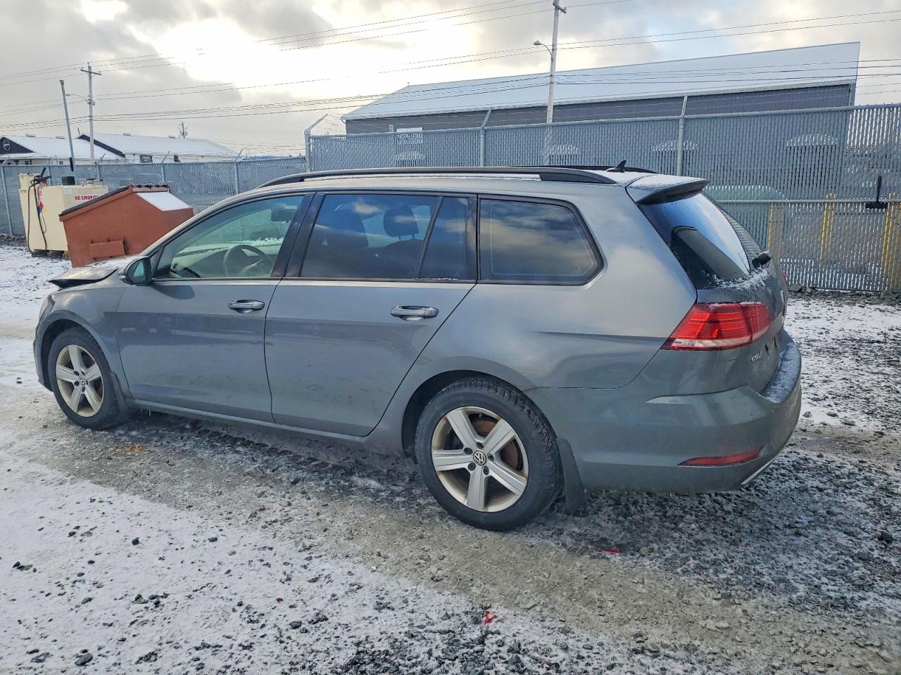 2019 VOLKSWAGEN GOLF COMFORTLINE 1.8 — снимка 2