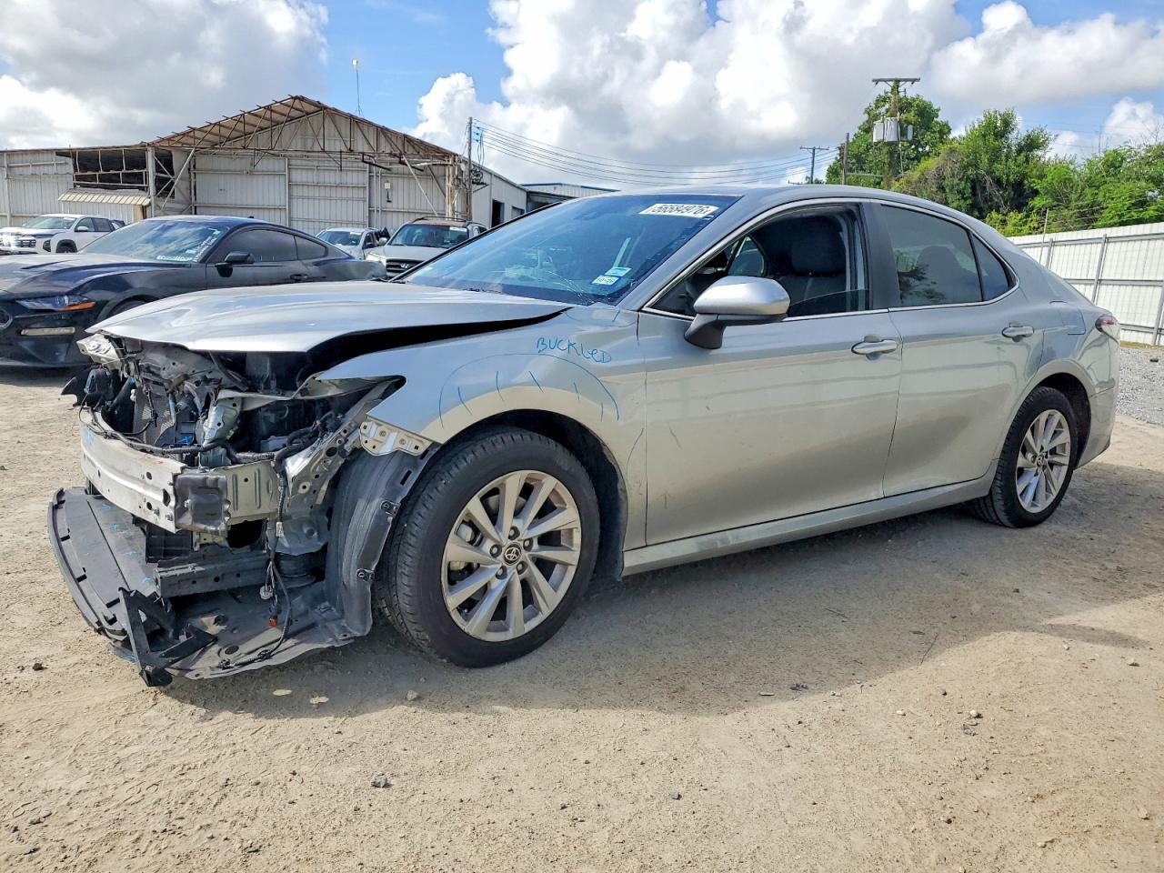 2024 TOYOTA CAMRY LE