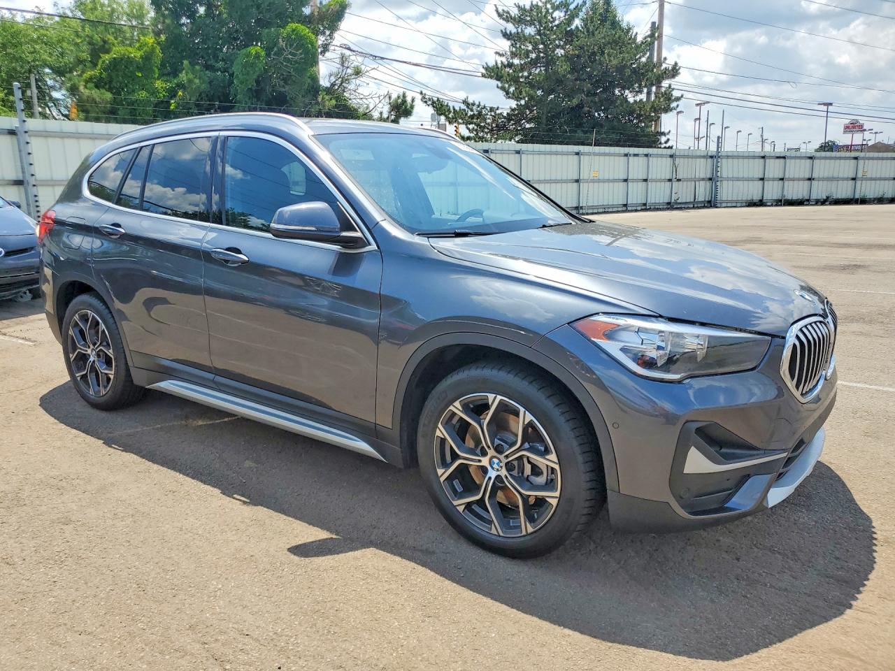 2021 BMW X1 XDRIVE28I — снимка 4
