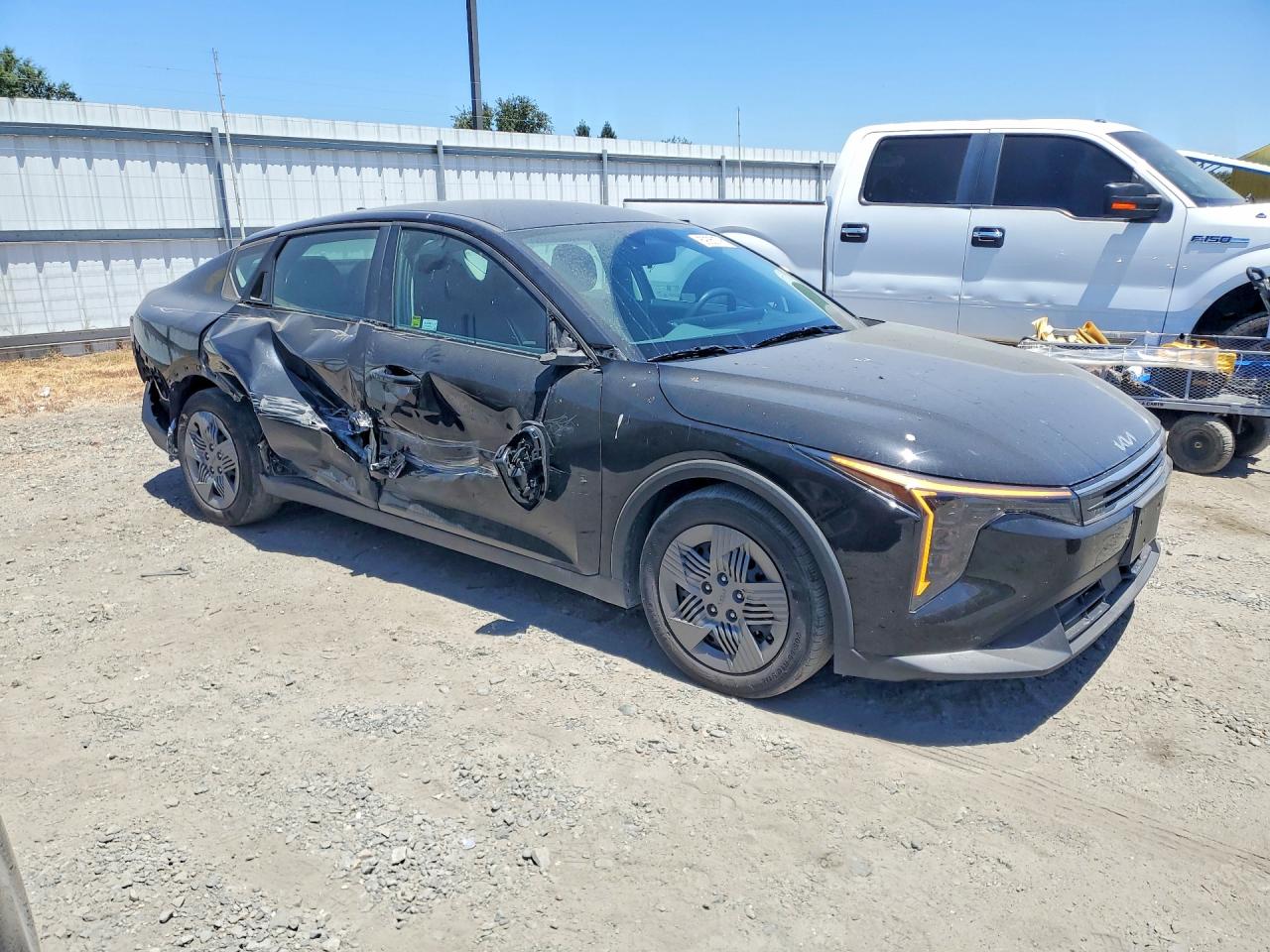 2025 KIA K4 LX — снимка 4