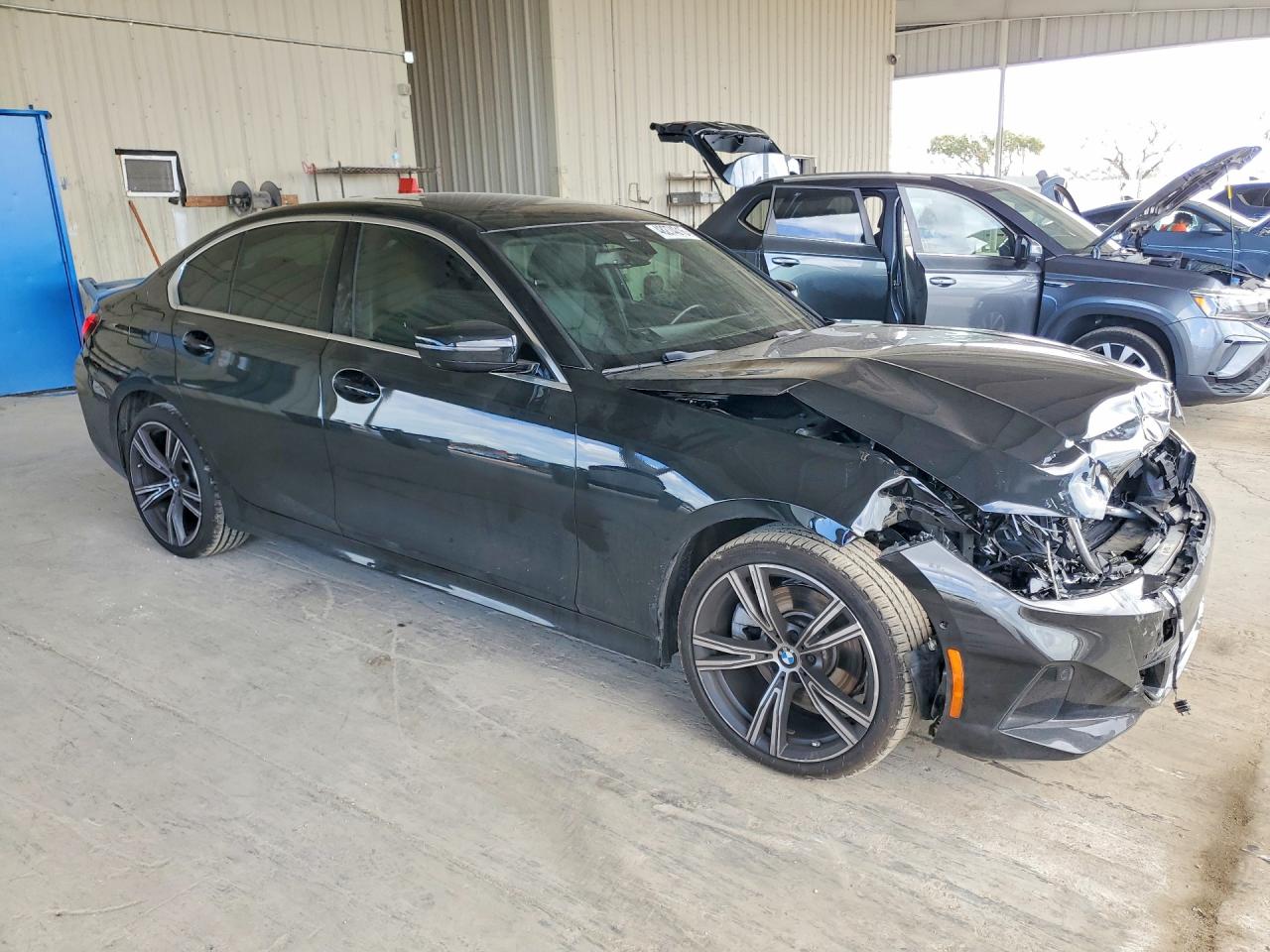 2024 BMW 330I — снимка 4