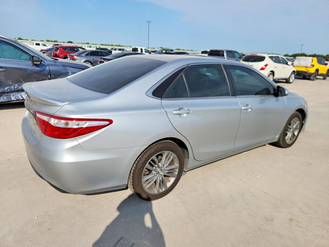 2017 TOYOTA CAMRY SE — снимка 3
