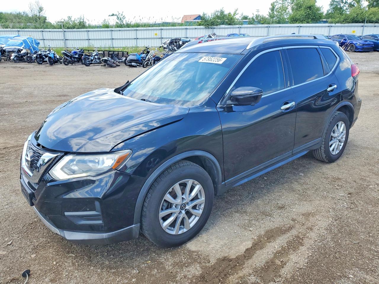 2017 NISSAN ROGUE