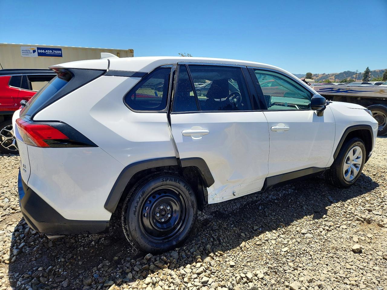 2025 TOYOTA RAV4 LE — снимка 3