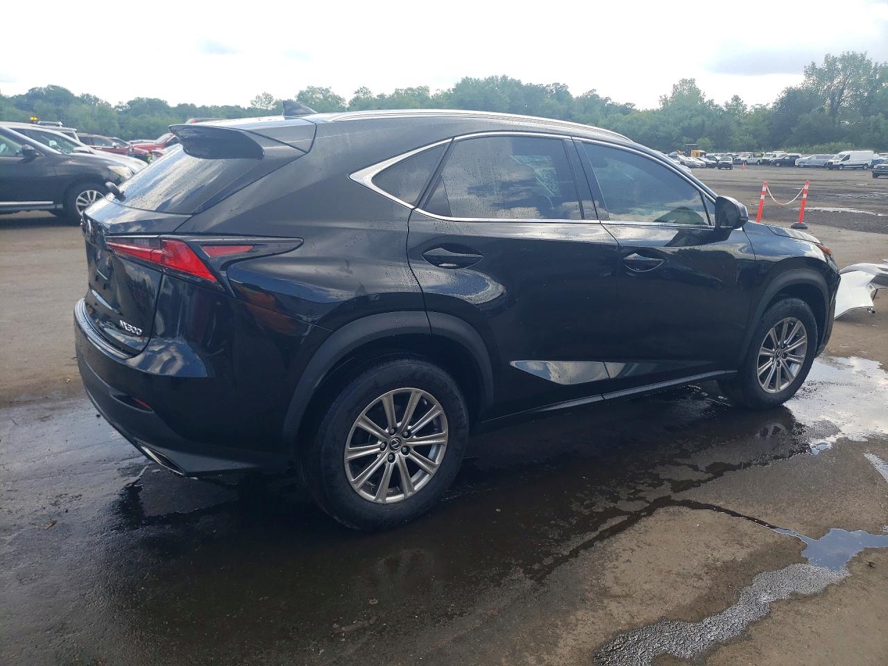 2021 LEXUS NX 300 BASE — снимка 3