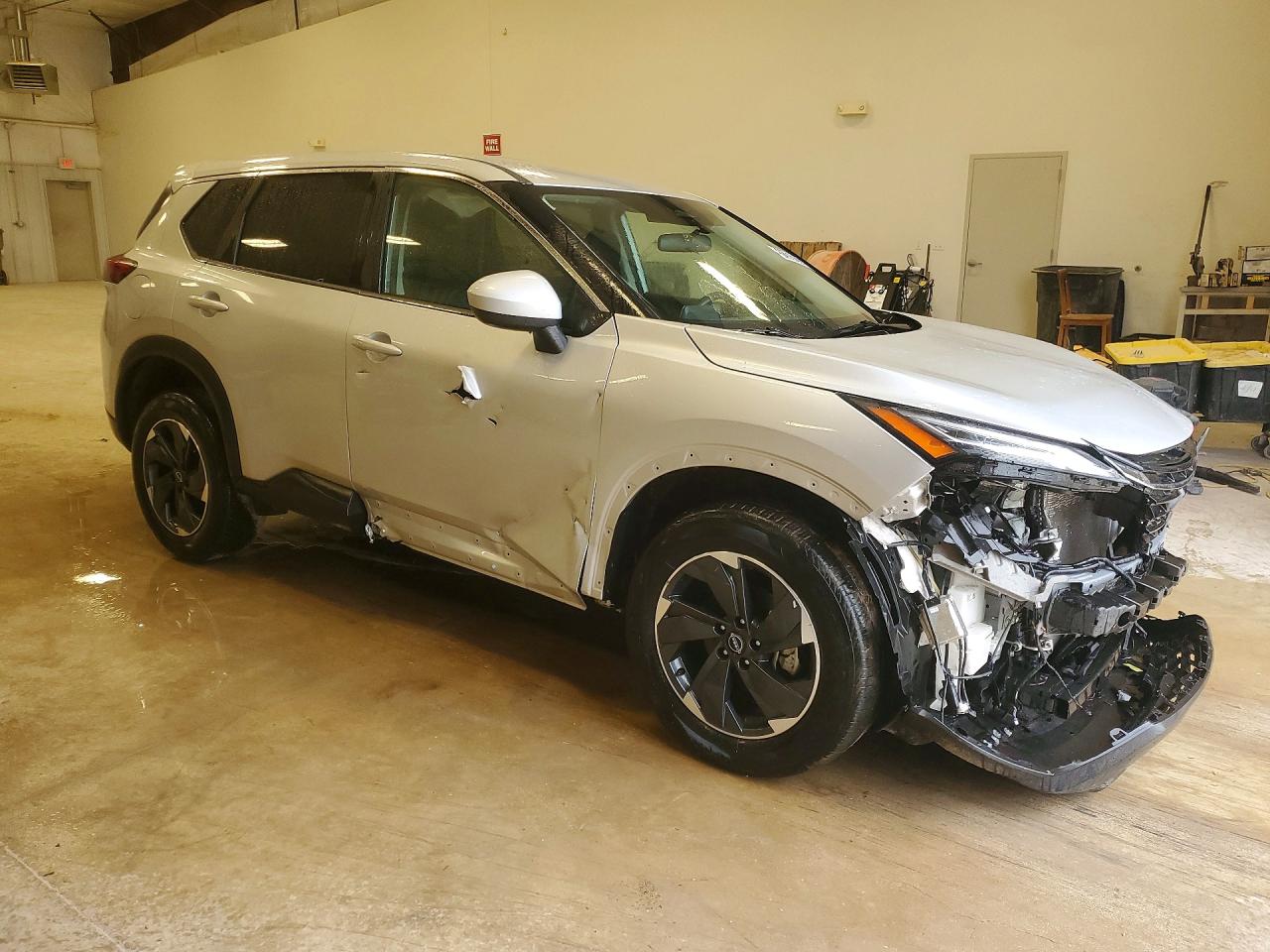2025 NISSAN ROGUE SV — снимка 4